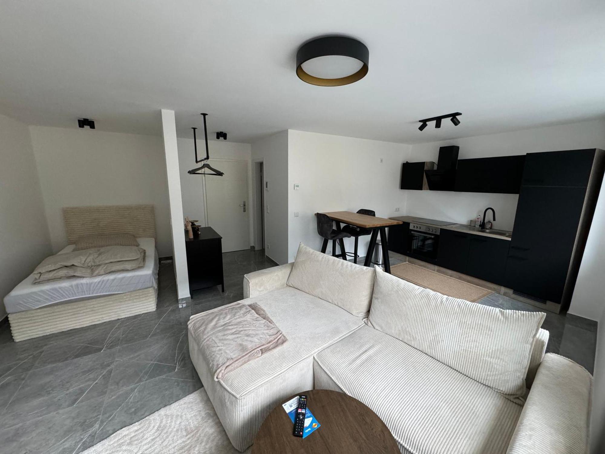 Stilvolles City-Studio Нойс Экстерьер фото